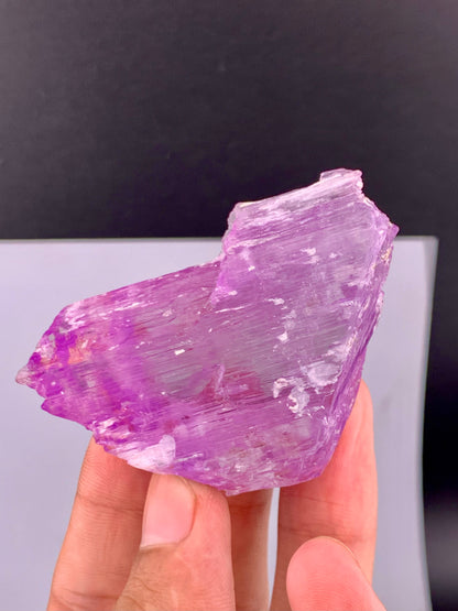Pink Kunzite Crystal Form Afghanistan 75.66 Gram
