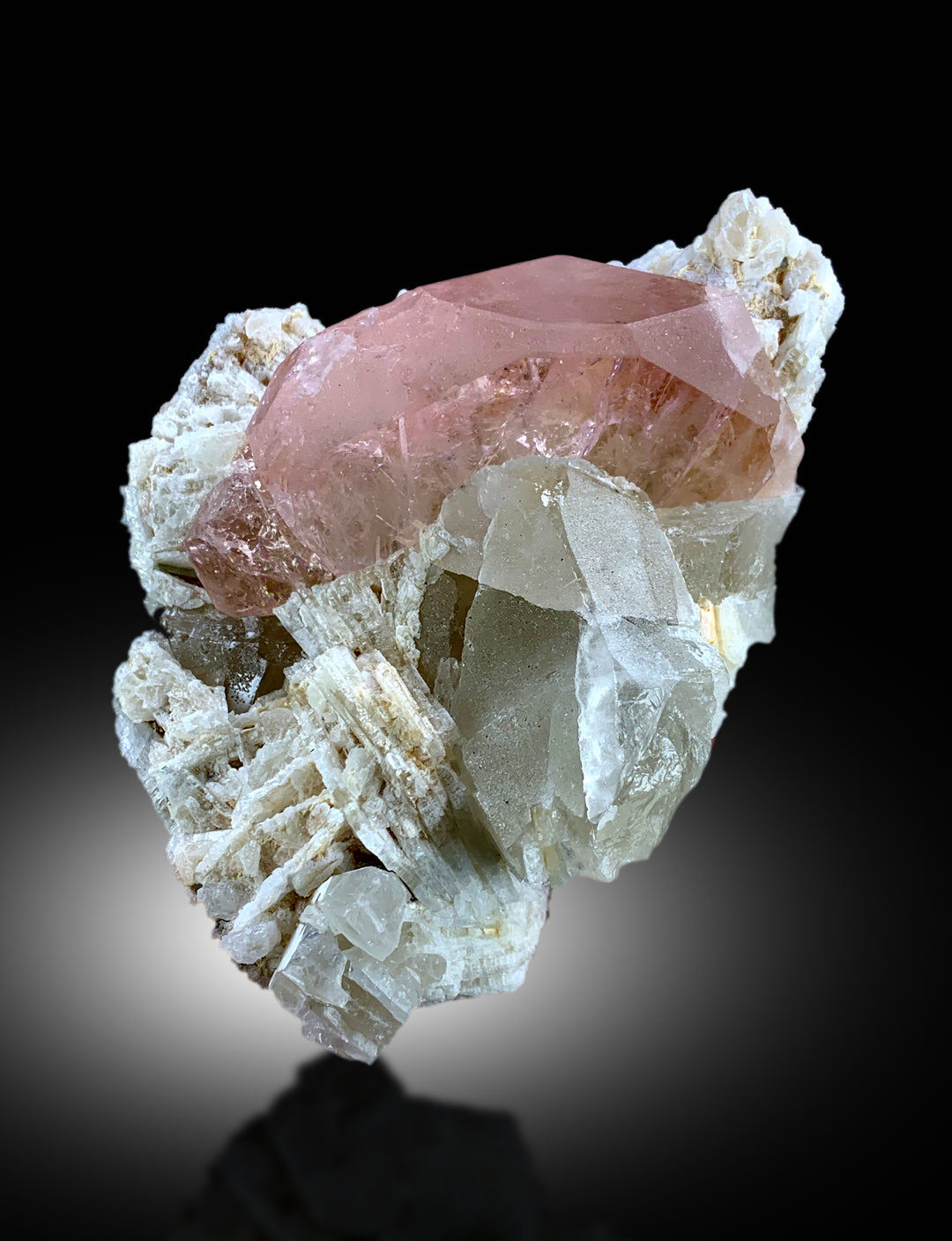 Exquisite Peach Pink Color Morganite with Quartz and Albite, Raw Mineral, Morganite Specimen from Dara-i-Pech Afghanistan - 424 gram