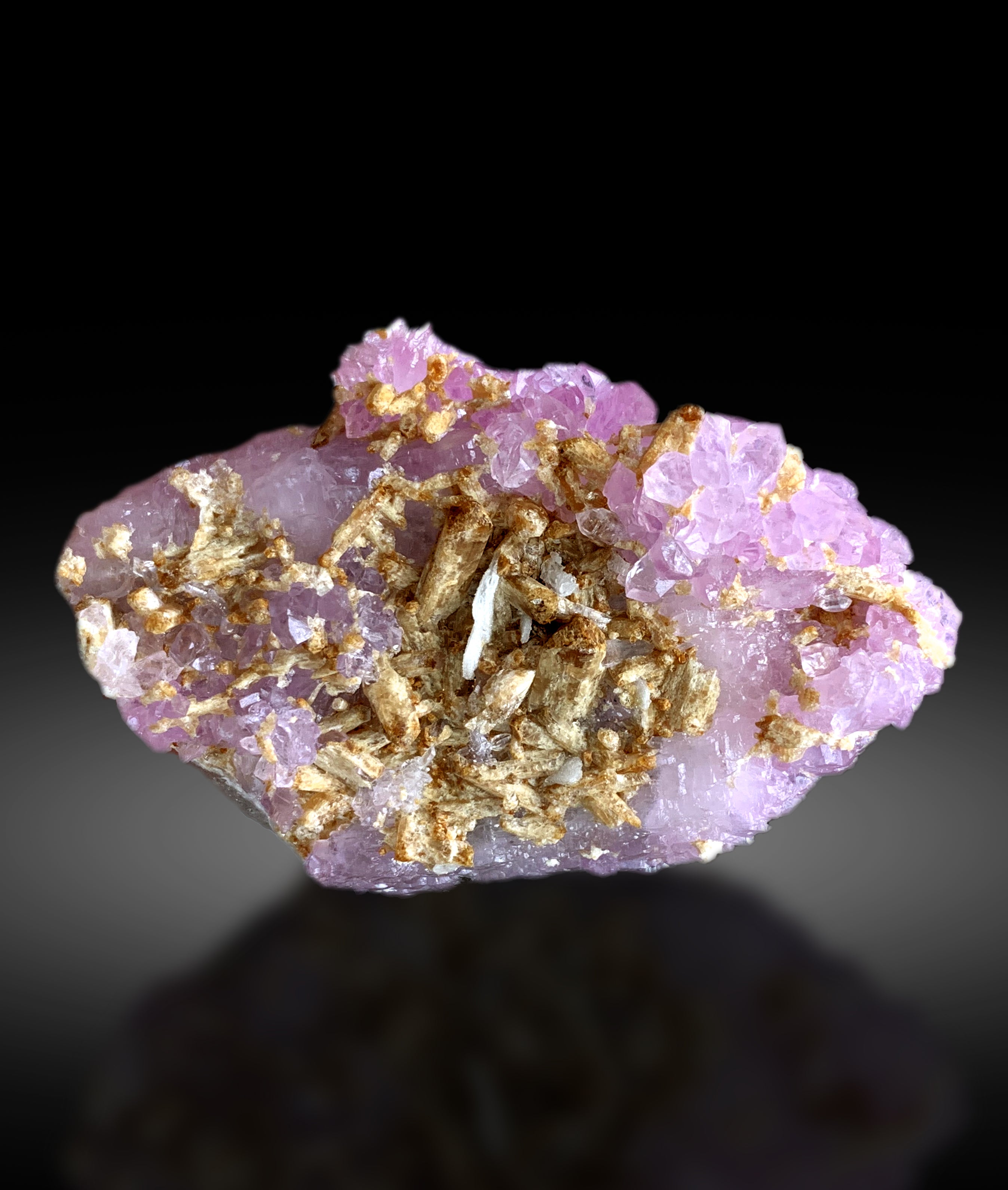 Crystallized Pink Rose Quartz with Childrenite from Afghanistan - 36 gram