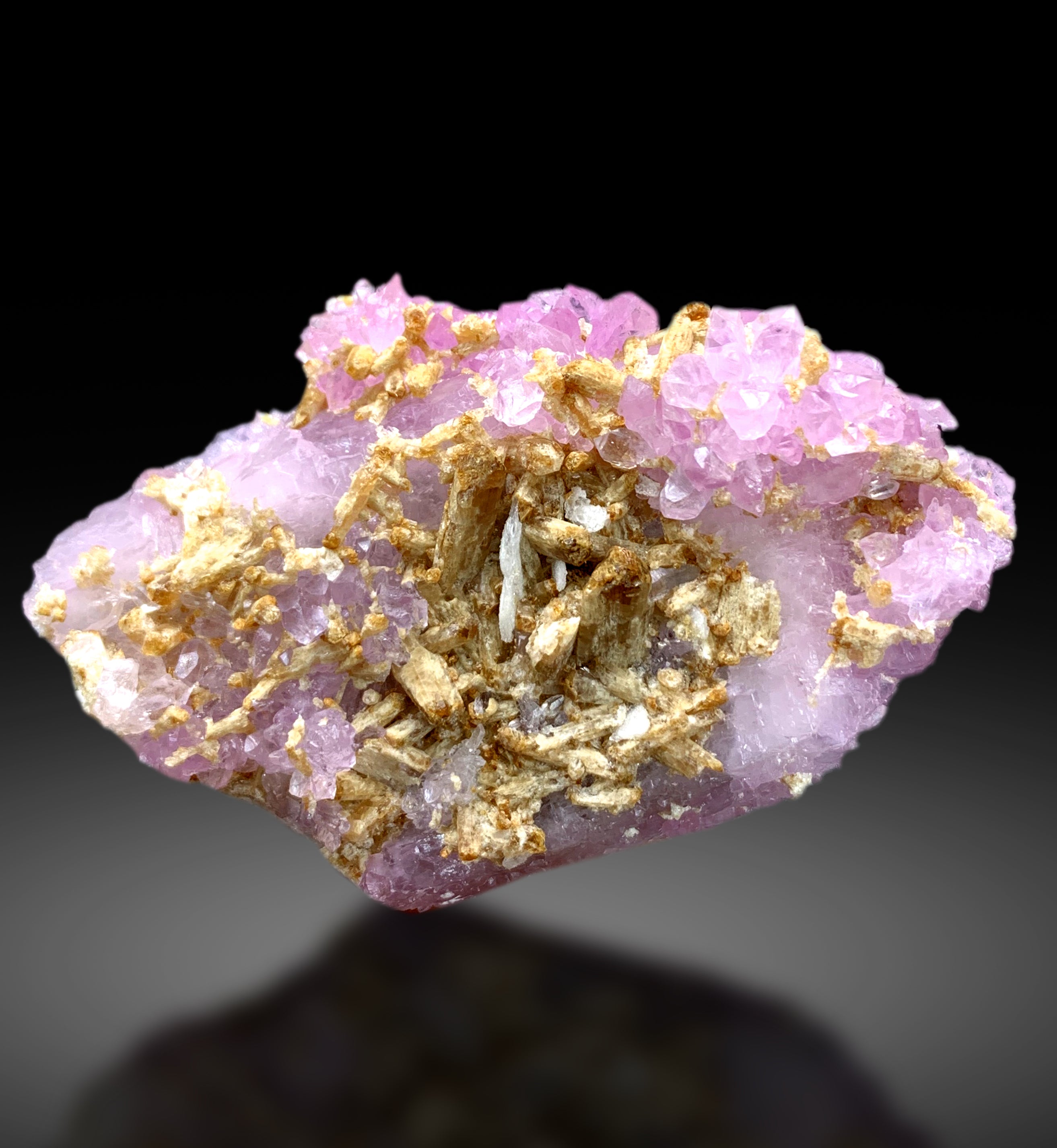 Crystallized Pink Rose Quartz with Childrenite from Afghanistan - 36 gram