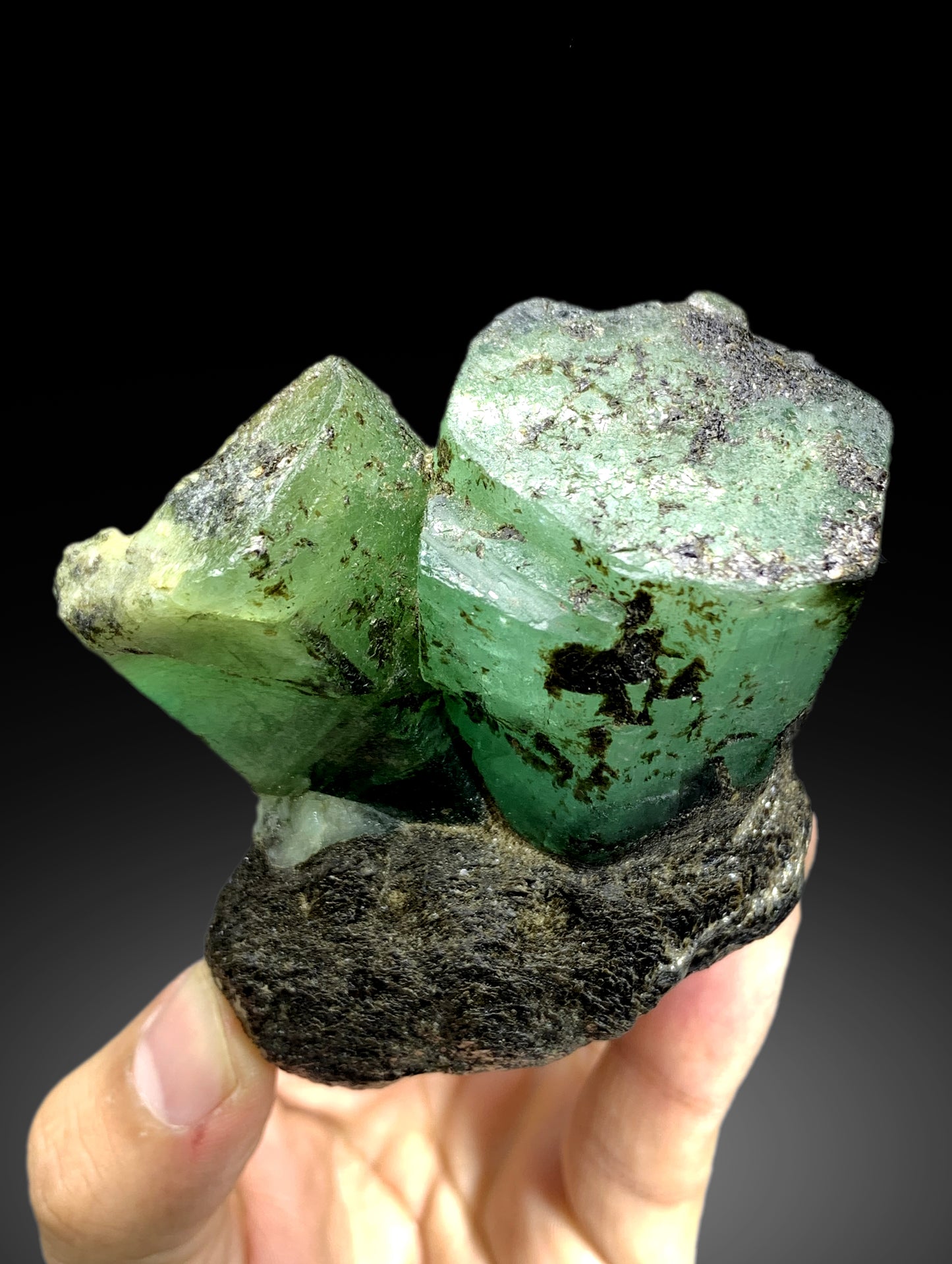 Green Emerald Specimen from Chitral Pakistan - 290 gram