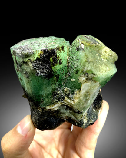 Green Emerald Specimen from Chitral Pakistan - 290 gram