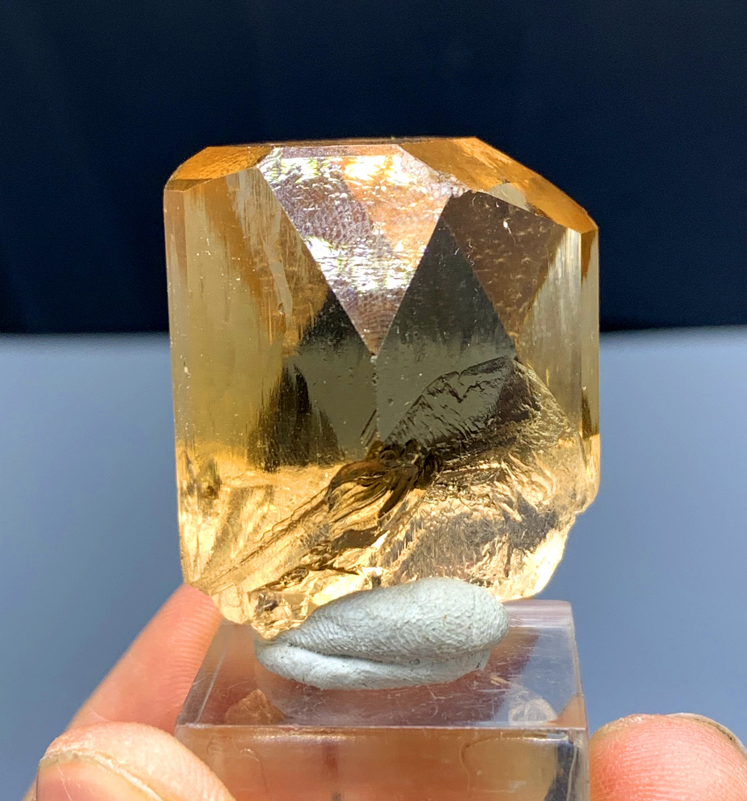 Gem Grade Topaz Crystal from Skardu Pakistan - 42 gram