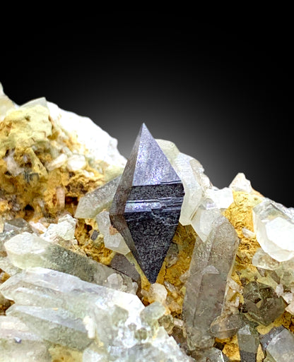 Rare Anatase Crystals on Chlorine Quartz, Quartz Cluster, Raw Mineral, Anatase Specimen from Baluchistan Pakistan - 208 gram