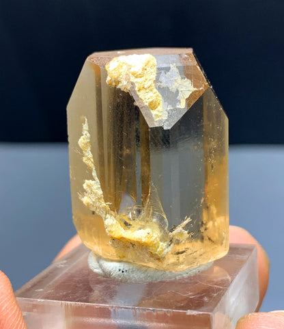 Gemmy Natural Topaz Crystal from Skardu Pakistan - 29 gram