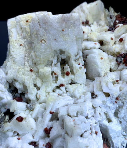 Red Spessartine Garnet with Aquamarines on Feldspar from Pakistan - 998 gram