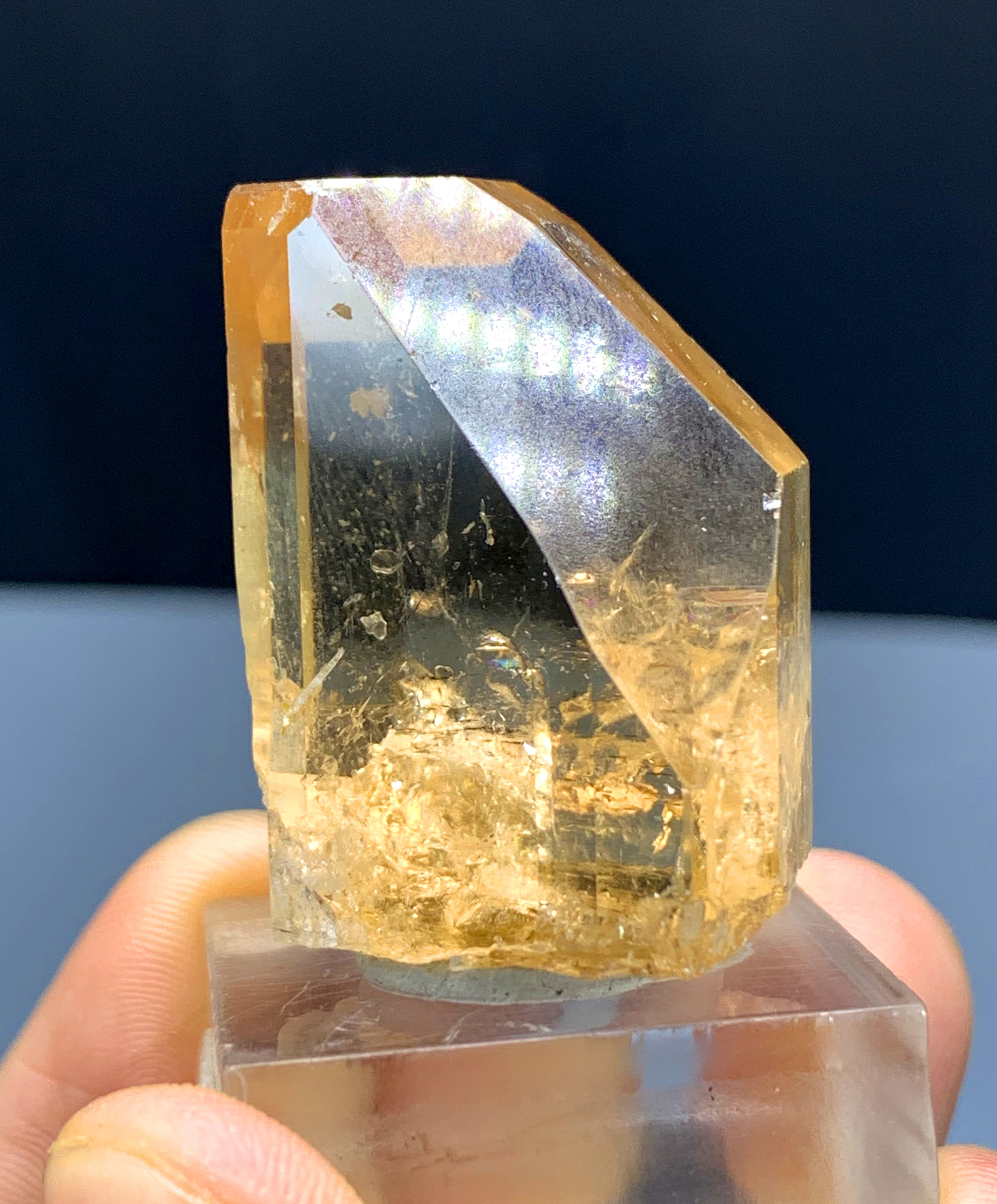 Gem Grade Natural Topaz Crystal from Skardu Pakistan - 40 gram