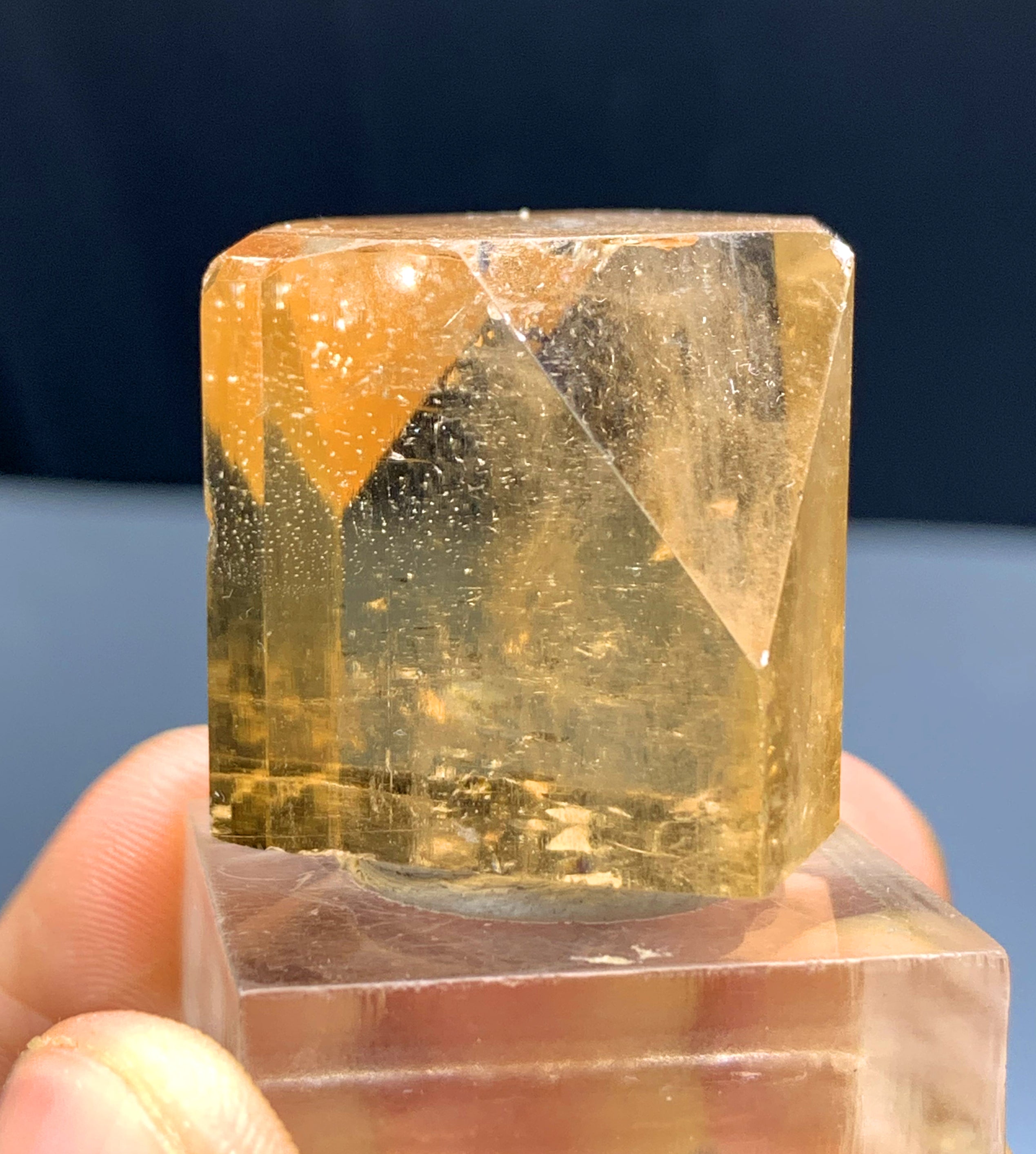 Gemmy Natural Topaz Crystal from Skardu Pakistan - 43 gram