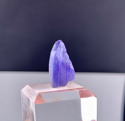 Blue Tanzanite Crystal From Tanzania - 9.40 Carats