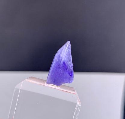 Blue Tanzanite Crystal From Tanzania - 9.40 Carats