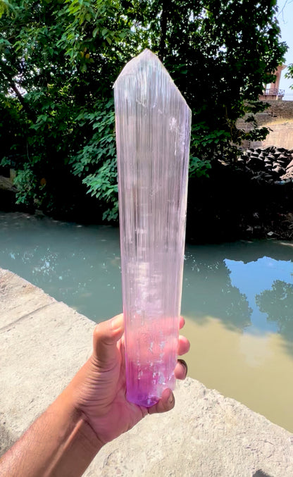 Huge Size Museum Grade Pink Kunzite with DNA Helix from Afghanistan - 554 gram