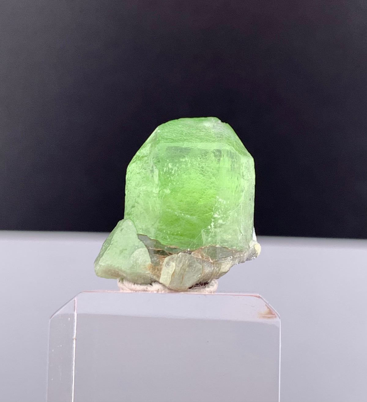 Green Peridot Crystals From Pakistan - 45.00 Carats