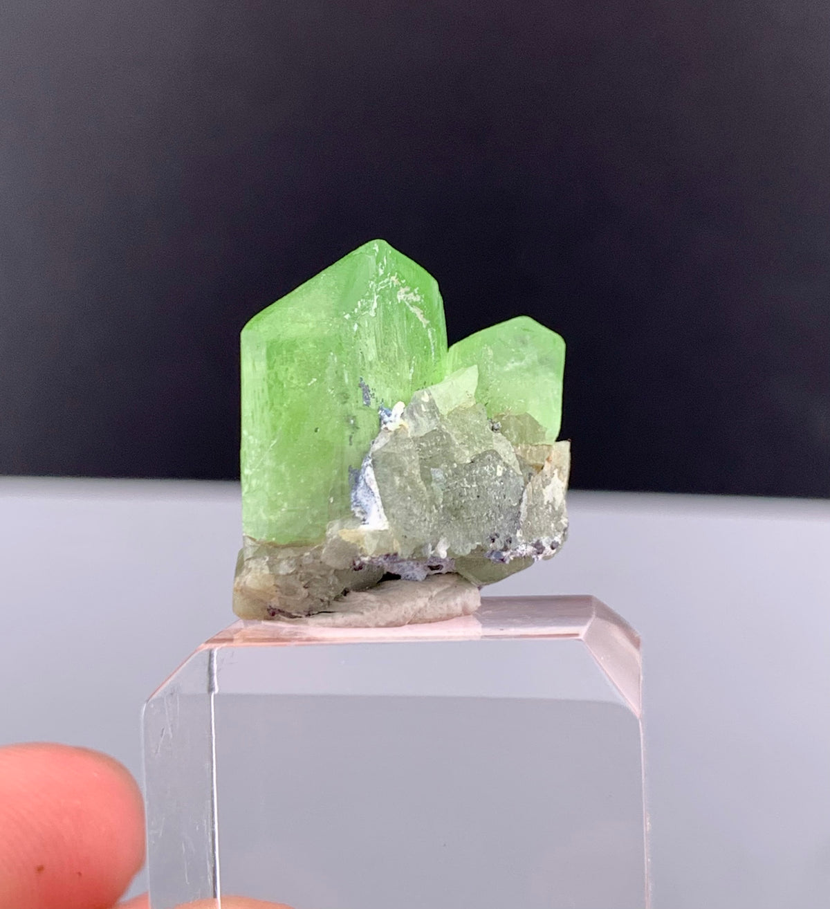 Green Peridot Crystals From Pakistan - 45.00 Carats
