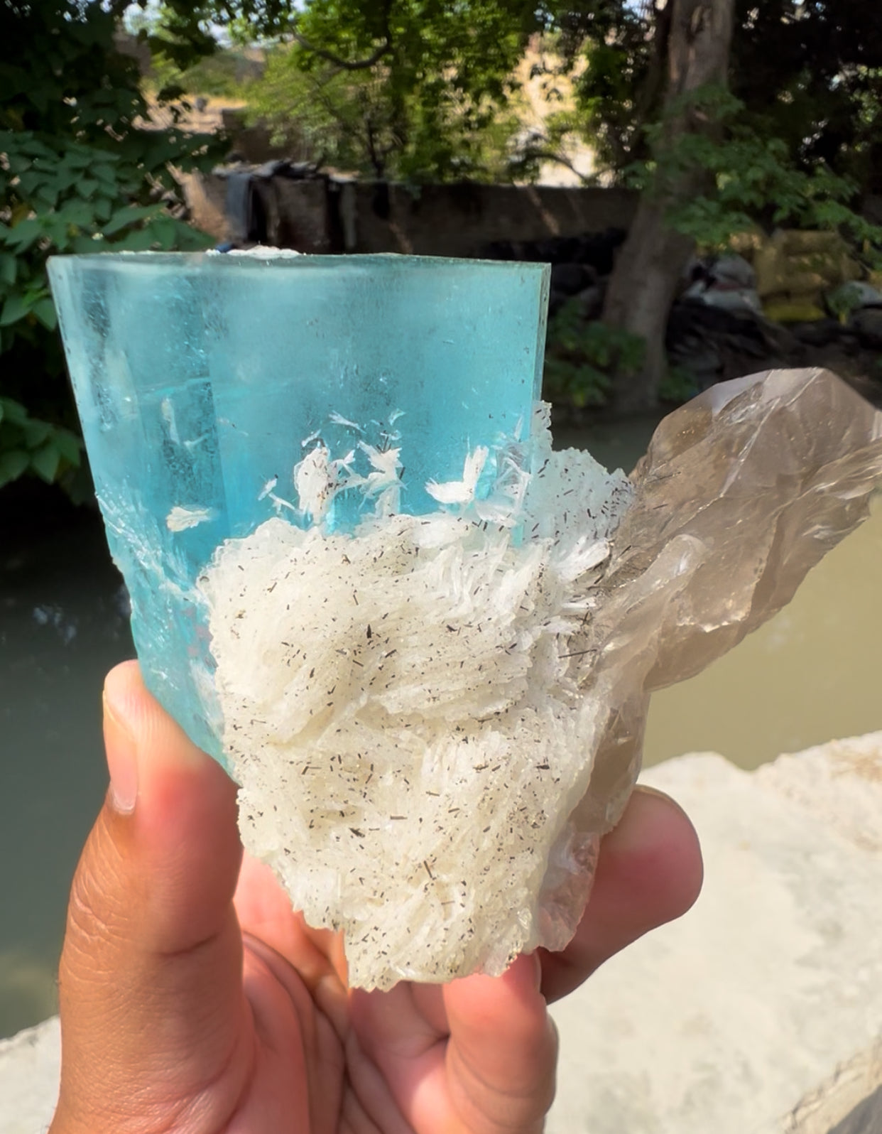 Top Grade Gemmy Aquamarine on Albite and Quartz from Shigar valley Pakistan - 317 gram