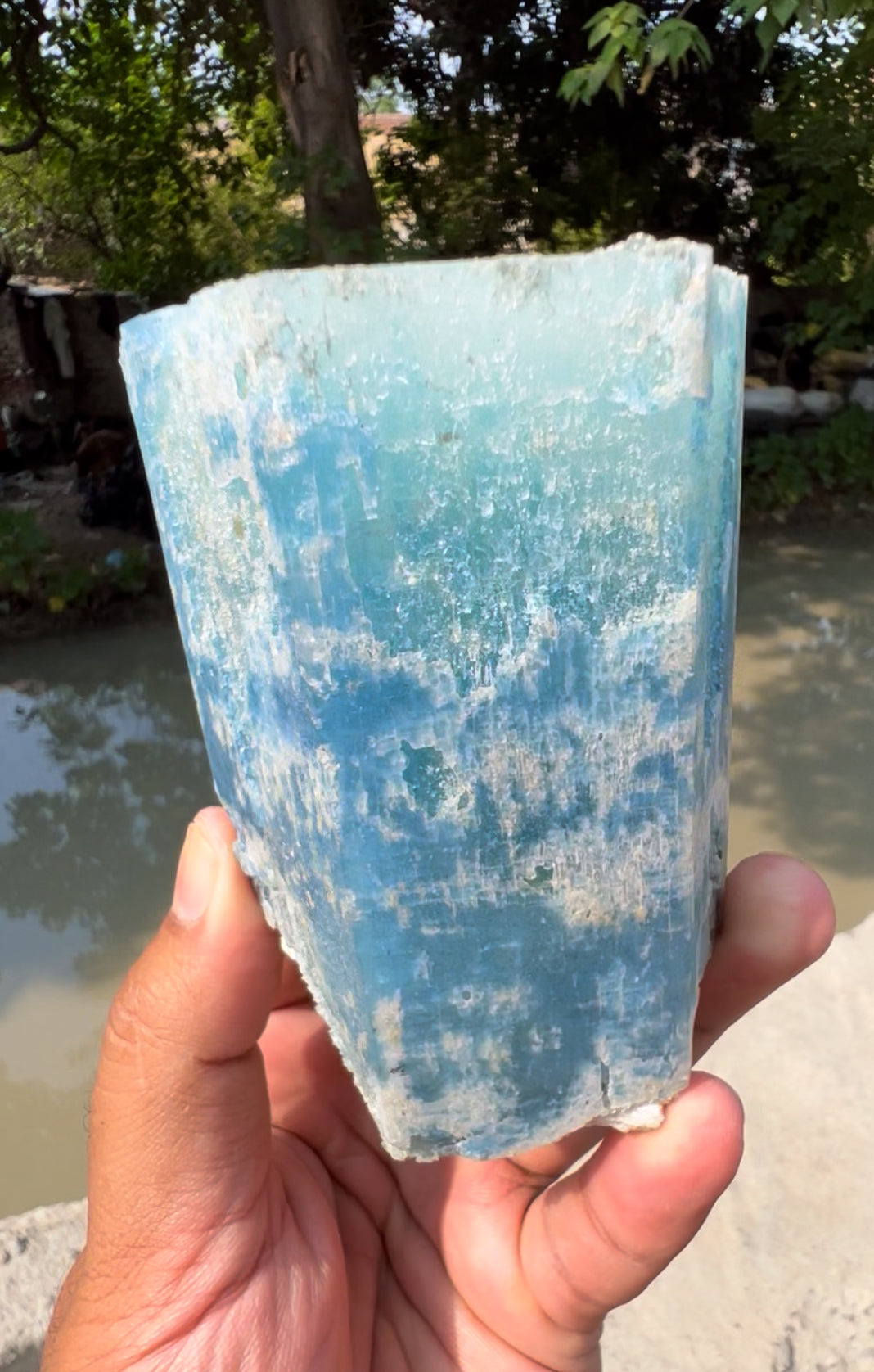 Sky Blue Aquamarine Crystal from Shigar valley Pakistan - 585 gram