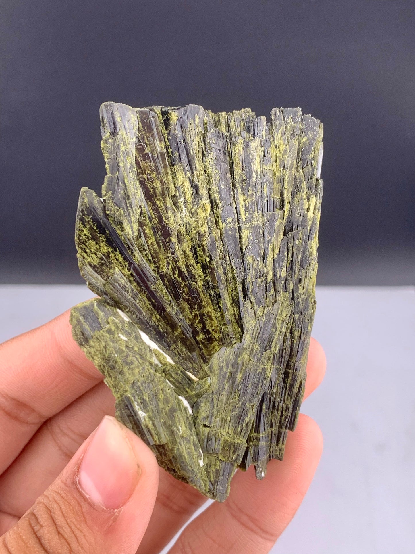 Green Epidot Cluster From Pakistan - 94 Grams