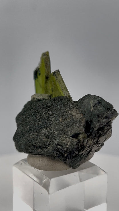 Green Sphene Crystal on Matrix from Skardu Pakistan - 26.8 grams