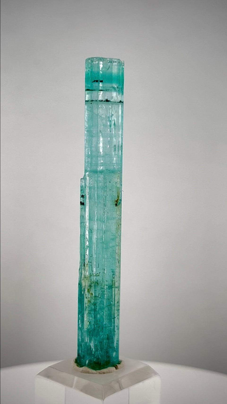 Emerald crystal from Nigeria - 24.4 Grams