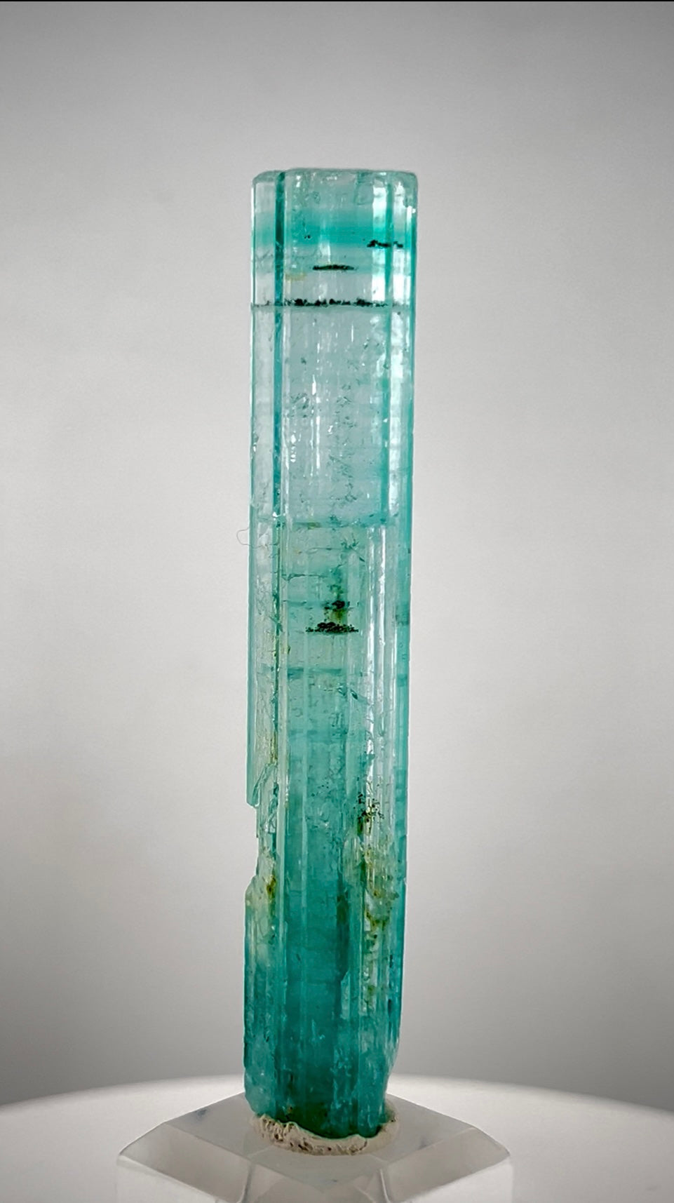 Emerald crystal from Nigeria - 24.4 Grams