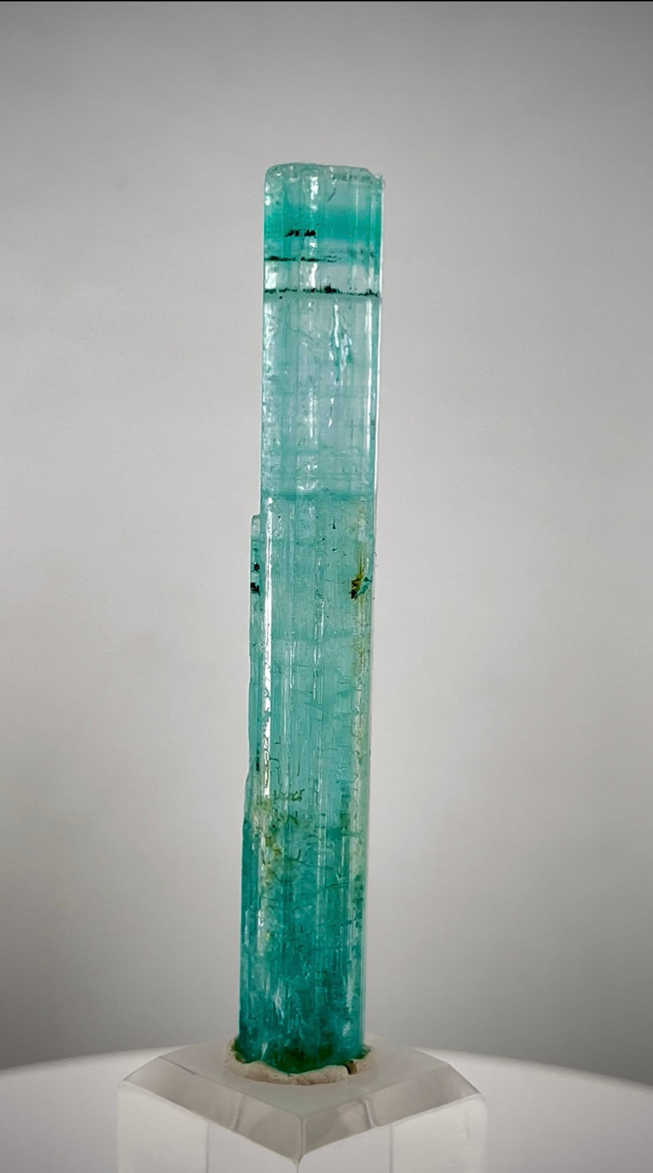 Emerald crystal from Nigeria - 24.4 Grams