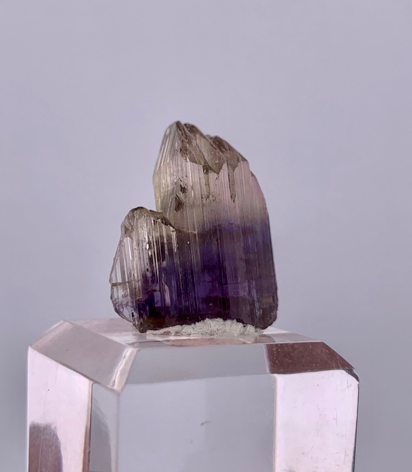 Blue Tanzanite Crystal From Tanzania - 26.50 Carats
