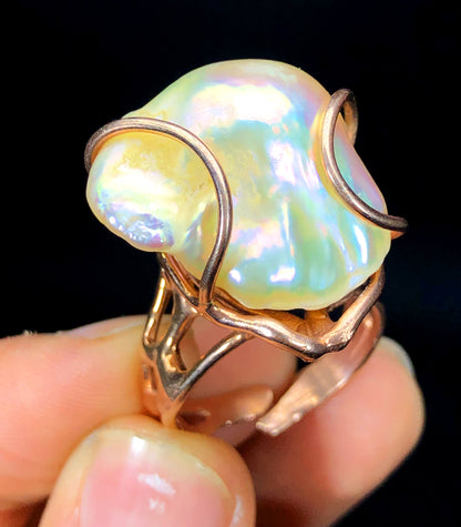 Natural baroque pearl sterling silver adjustable ring
Handmade pearl ring Italy unique organic pearl shape