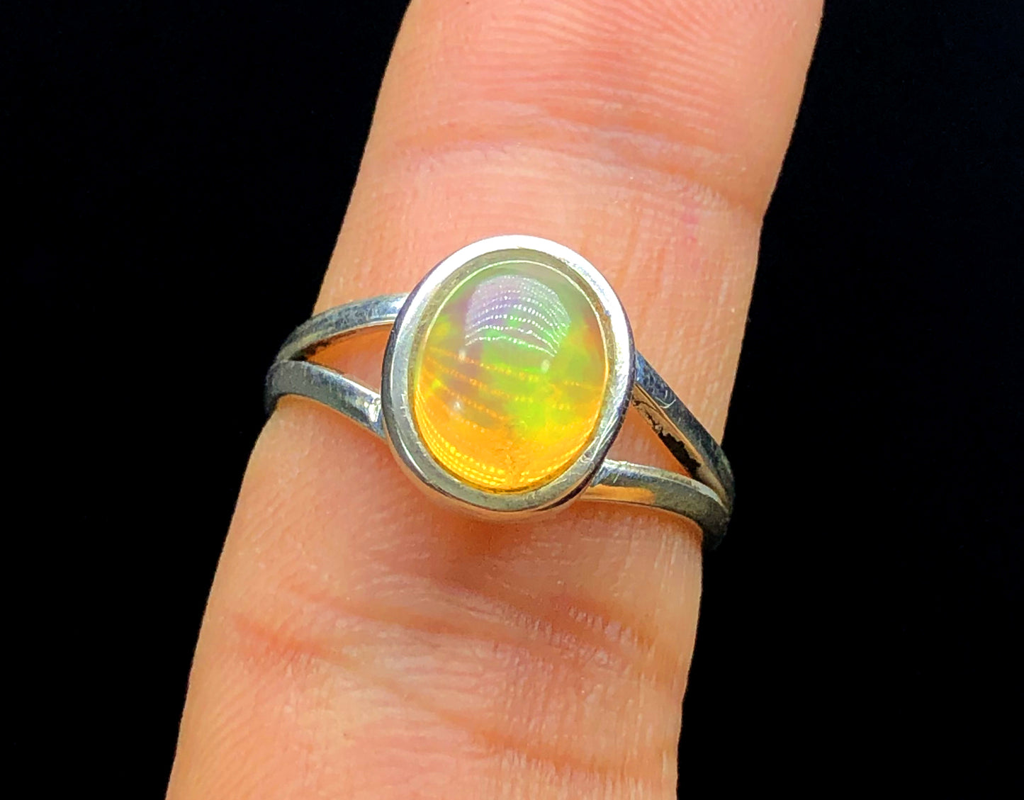 Natural opal ring play-of-color in light
Ethiopian Welo opal ring gift for her