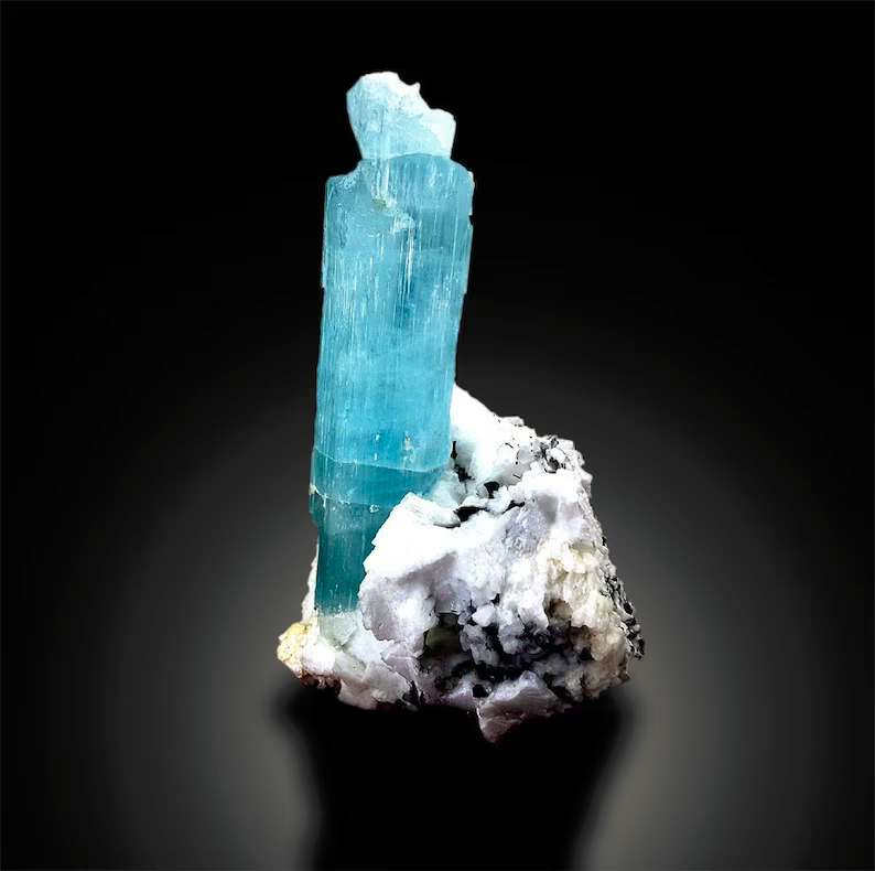 Natural terminated crystal free of chips or damage
Aquamarine schorl albite specimen full view