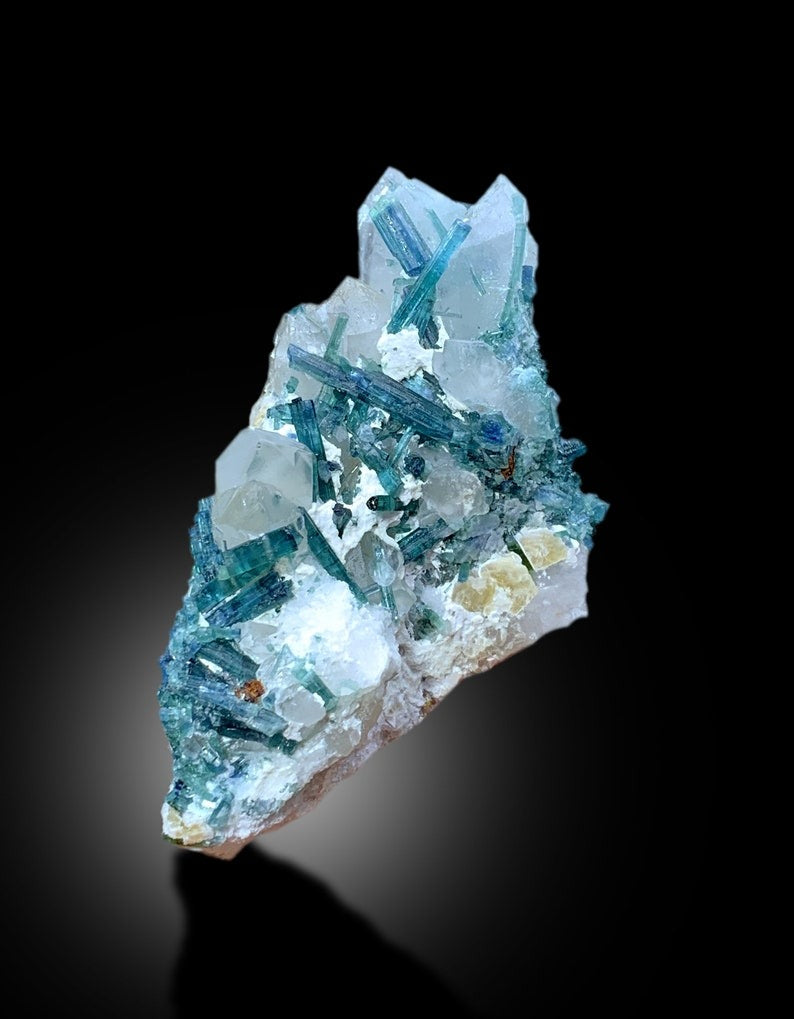 Afghanistan indicolite tourmaline specimen detail
Natural untreated indicolite tourmaline specimen