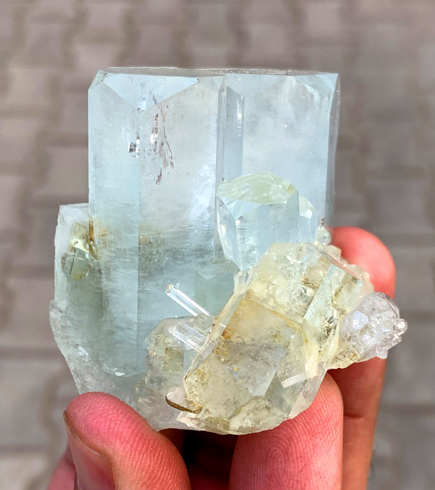 Sky blue color detail on aquamarine cluster
Raw mineral aquamarine cluster in standing position