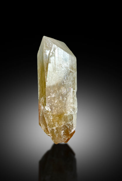 Danburite crystal, termination point detail
Terminated danburite specimen, collector display