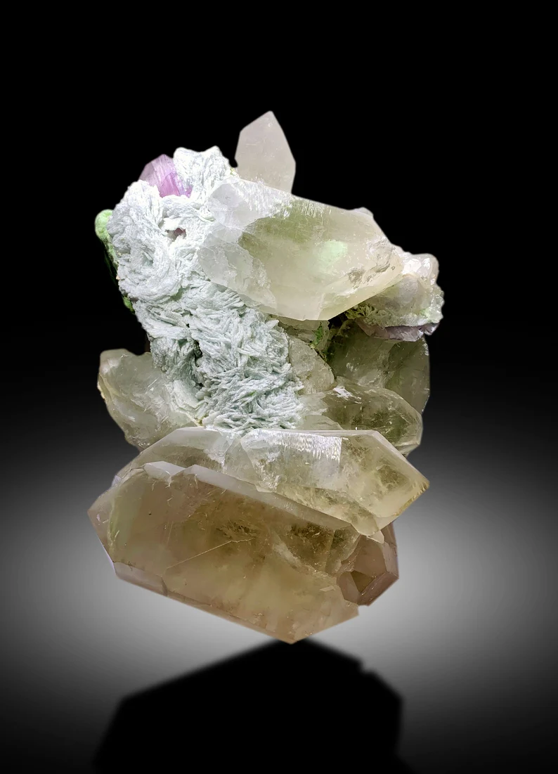 Terminated quartz crystals on kunzite matrix
Full profile of museum scale kunzite specimen