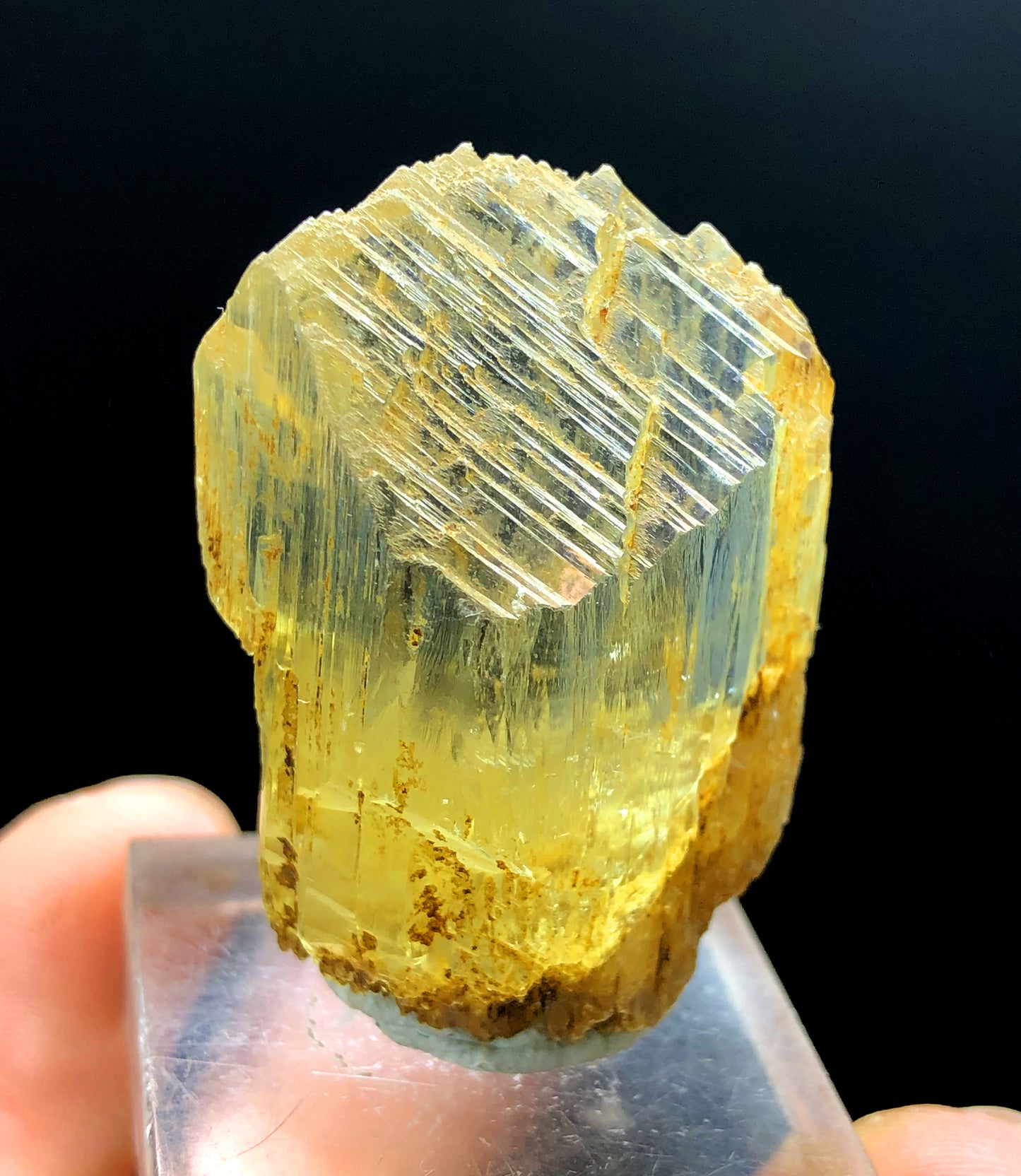Top view of 26 gram triphane kunzite specimen
Triphane crystal with scale reference for size