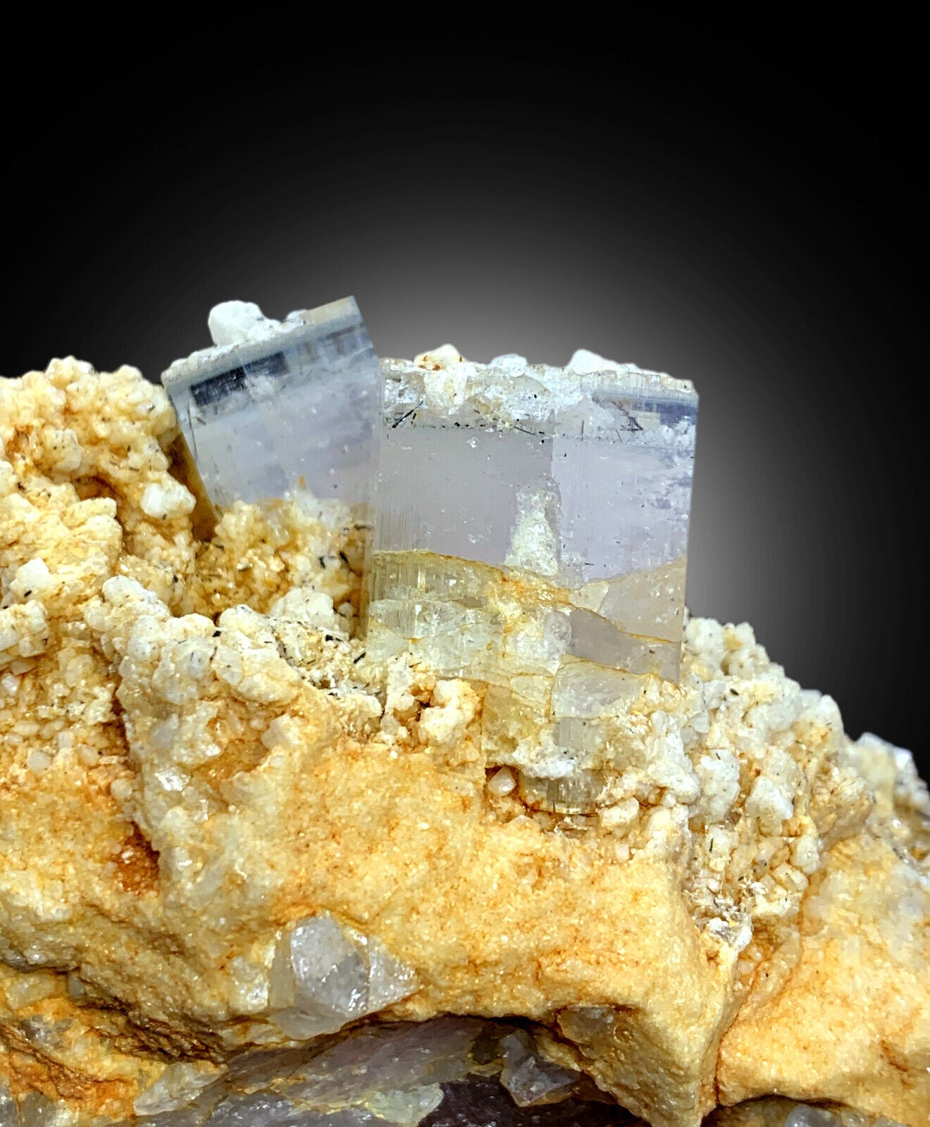 aquamarine morganite crystal association
premium AquaMorganite mineral display piece