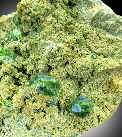 natural green garnet crystal display piece
collector quality garnet mineral specimen
rare demantoid garnet crystal cluster
