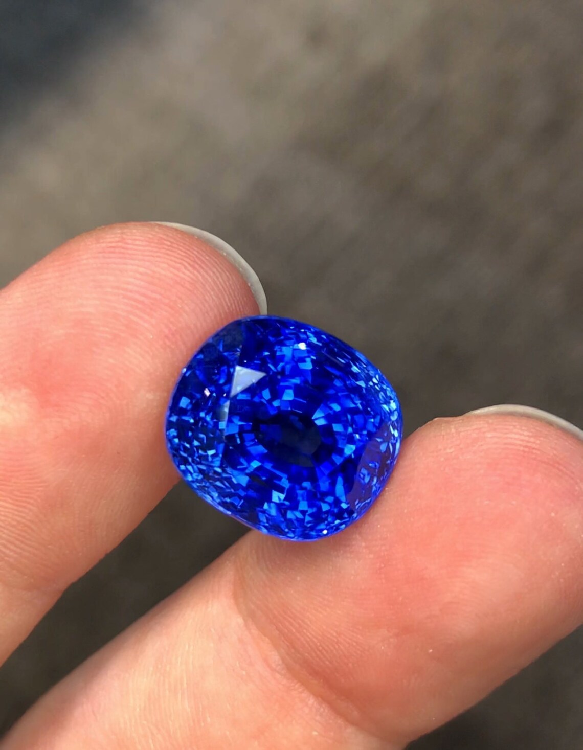 Natural GRS Certified Blue Sapphire Gemstone ,GRS Certified Royal Blue Sapphire Perfect Cushion Cut for engagement Ring 17.55 carts