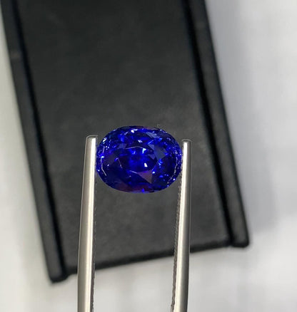 GRS Certified Royal Blue Sapphire Perfect Oval Cut for engagement Ring 5.13 carts