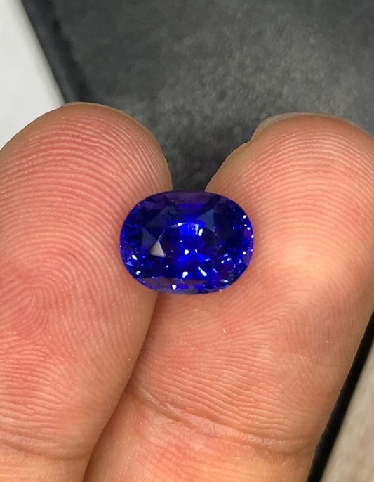 GRS Certified Royal Blue Sapphire Perfect Oval Cut for engagement Ring 5.13 carts