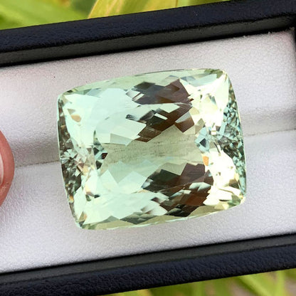 Light Green Kunzite Loose Gemstone, Faceted Kunzite Cut Stone, Natural Kunzite var Hiddenite Gemstone, Cushion Cut Kunzite, 81 CT