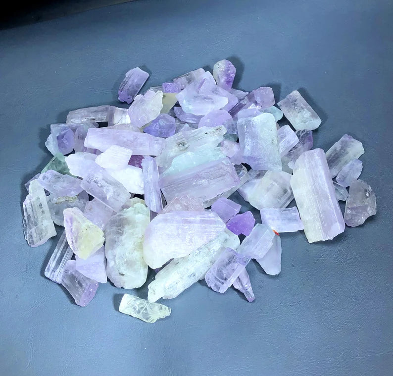 Bicolor Kunzite Crystal Parcel: Rough Gemstone Lot from Afghanistan (615 gram)