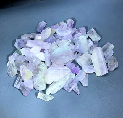 Bicolor Kunzite Crystal Parcel: Rough Gemstone Lot from Afghanistan (615 gram)