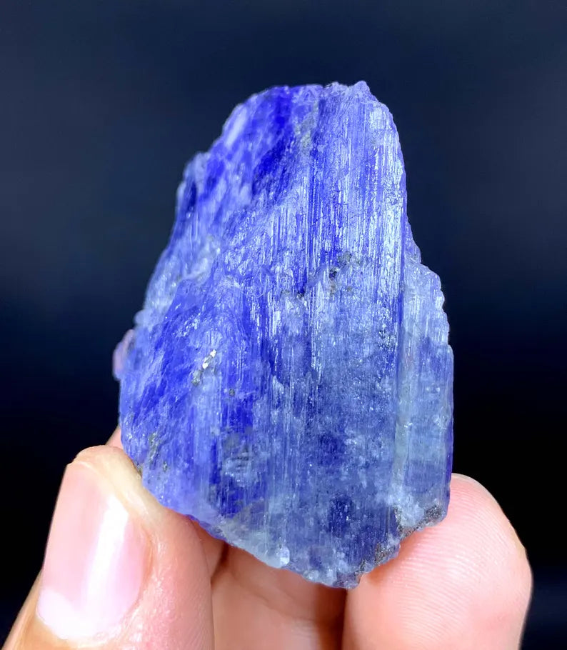 Natural Blue Tanzanite Crystal: Raw Gemstone Mineral from Tanzania (35 gram)