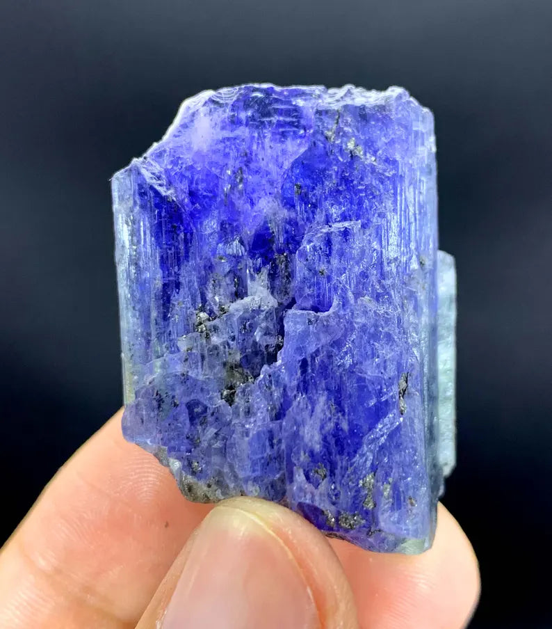 Natural Blue Tanzanite Crystal: Raw Gemstone Mineral from Tanzania (35 gram)