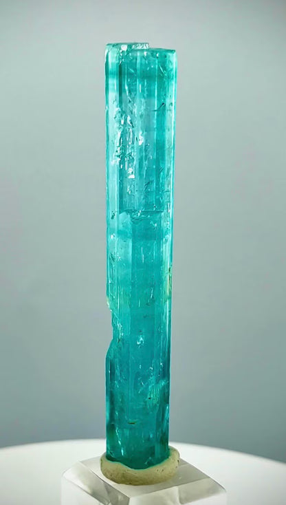 Emerald Crystal from Nigeria - 24.7 Grams