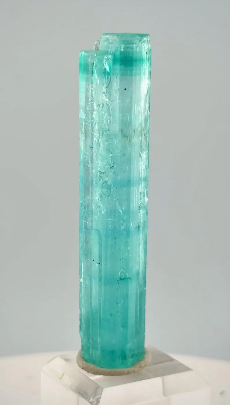 Emerald Crystal from Nigeria - 20.1 Grams