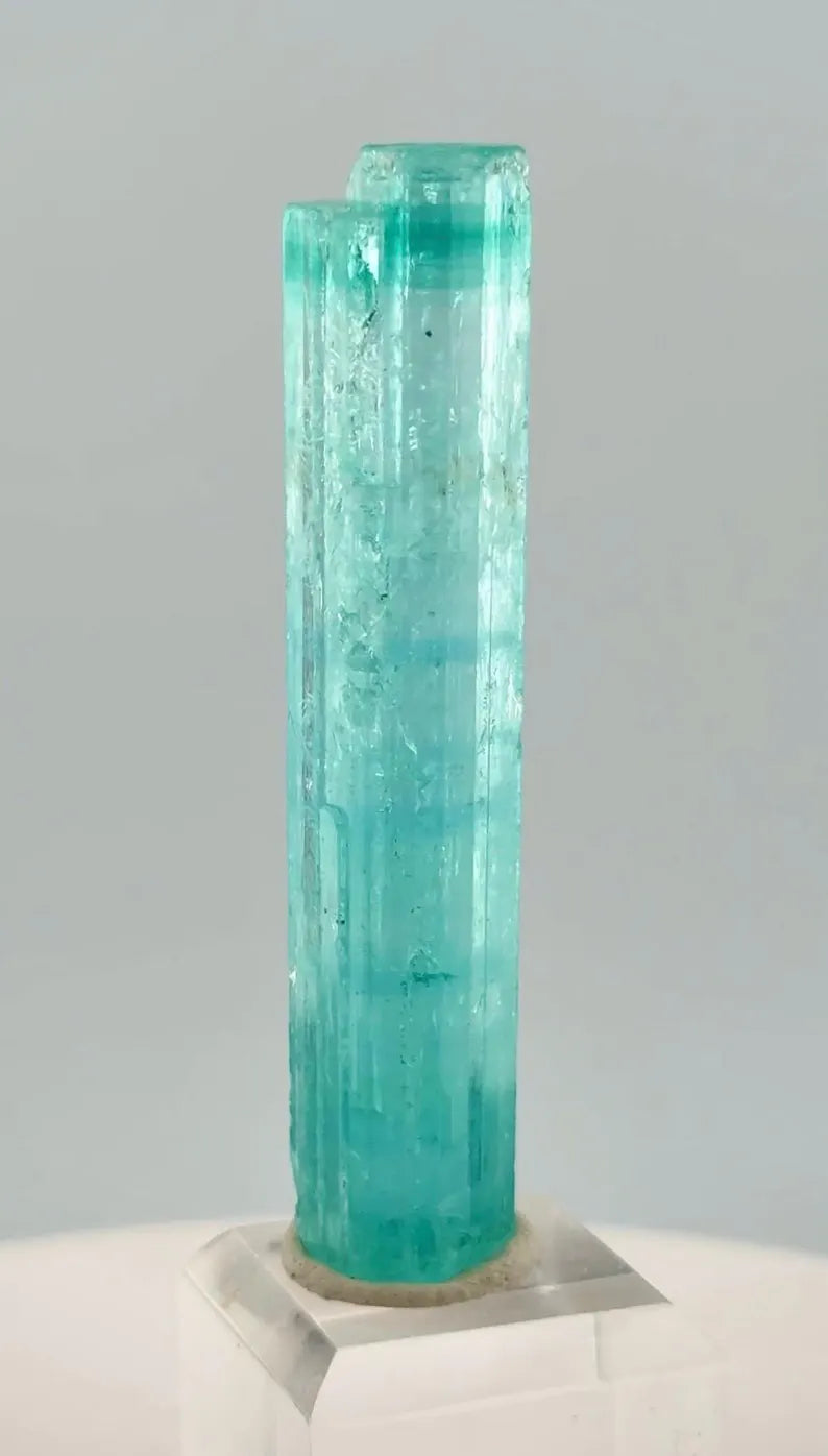 Emerald Crystal from Nigeria - 20.1 Grams