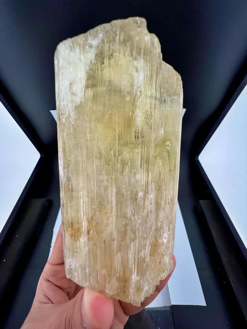 Yellow Triphane Kunzite Crystal from Afghanistan - 668 Grams