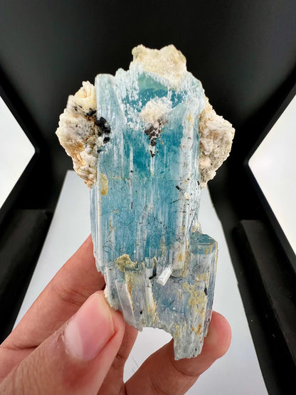 Blue Aquamarine Crystal with Albite from Pakistan - 131 Grams
