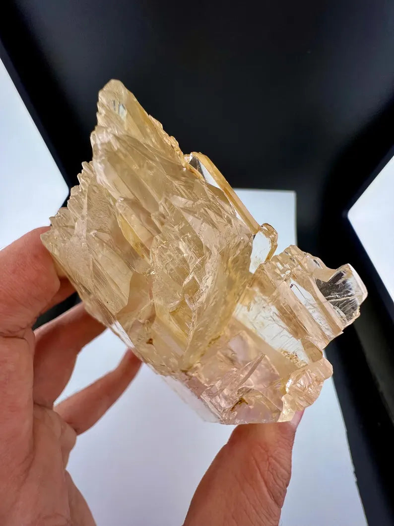 Yellow Triphane Kunzite Crystal from Afghanistan - 550 Grams