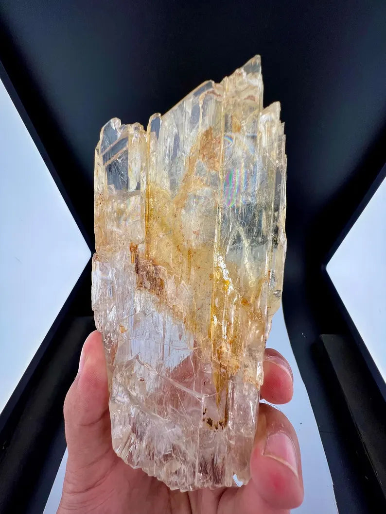 Yellow Triphane Kunzite Crystal from Afghanistan - 550 Grams